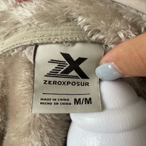 Women's Zeroxposur Hooded All Climate Waterproof Jacket - Sz. M - Picture 2 of 6